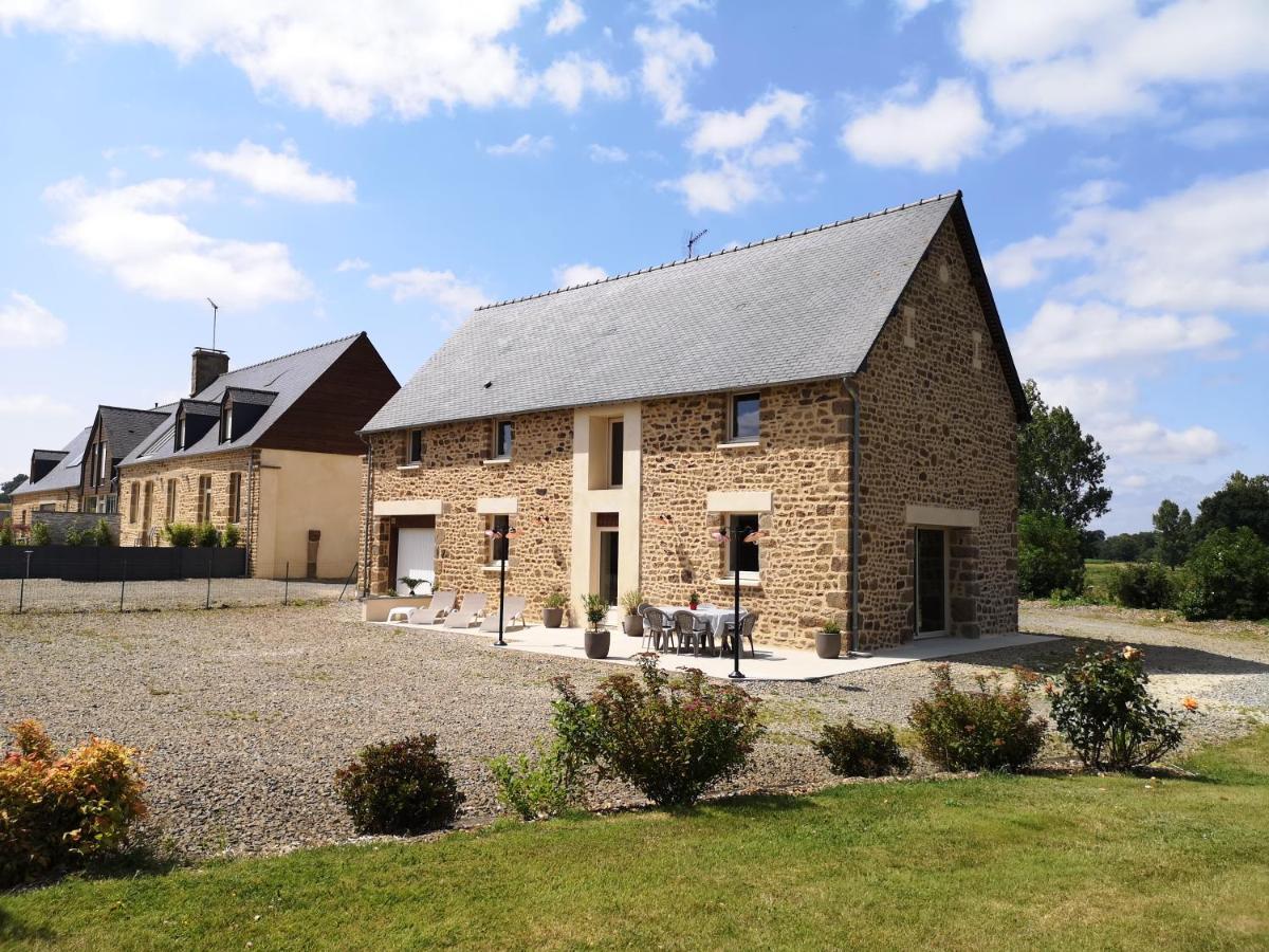 Mon Pré Vert Saint-Ellier-du-Maine Extérieur photo